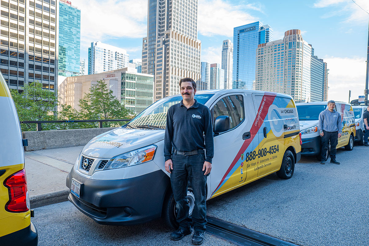 Chicago Locksmith Team for Locksmith Service in Chicago